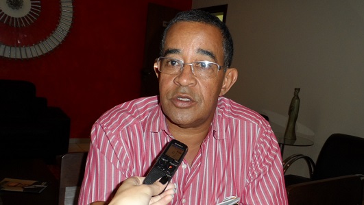 Presidente da UNICON (União das Confecções do Sudeste Goiano), Márcio Donizete da Silva