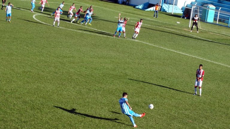 ESPORTES: Crac tem a melhor campanha do Campeonato Brasileiro da Série D