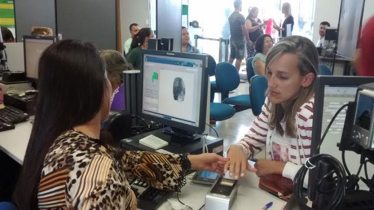 Juiz da 8ª Zona Eleitoral, Dr. Everton Pereira Santos, convoca eleitores da cadastramento biométrico