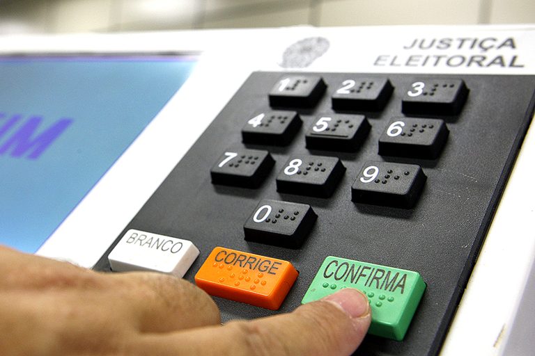 ELEIÇÕES 2016: saibam o prazo das convenções partidárias e qual é data limite para registro das candidaturas