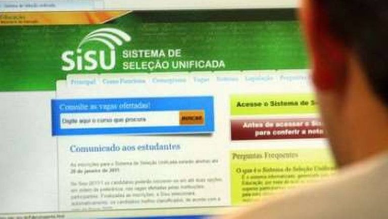 EDUCAÇÃO: estudantes têm até hoje para participar da lista de espera do Sisu