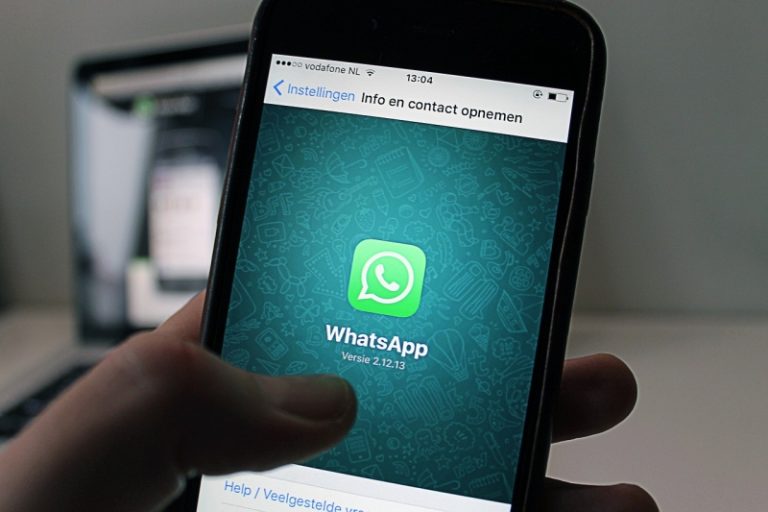 Juíza do Rio manda suspender o WhatsApp novamente em todo o Brasil