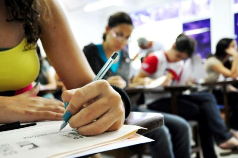 EDUCAÇÃO: candidatos do ProUniem lista de espera devem entregar documentação até amanhã
