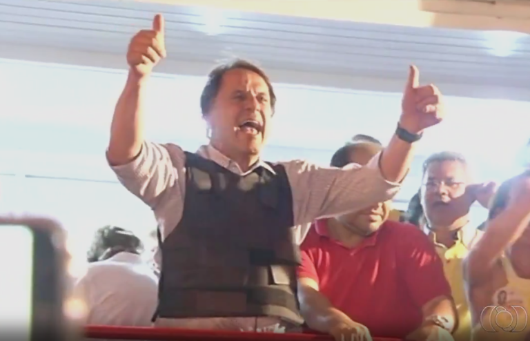 Vereadores da base do prefeito Jardel Sebba (PSDB) tentam manobra para rejeitar balancetes de Adib Elias (PMDB) referentes a mandatos anteriores