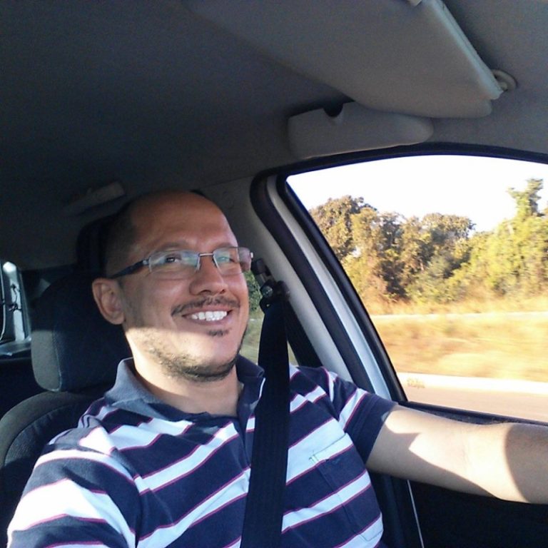 Em Catalão policial da PRF é morto a tiros ao chegar em sua casa