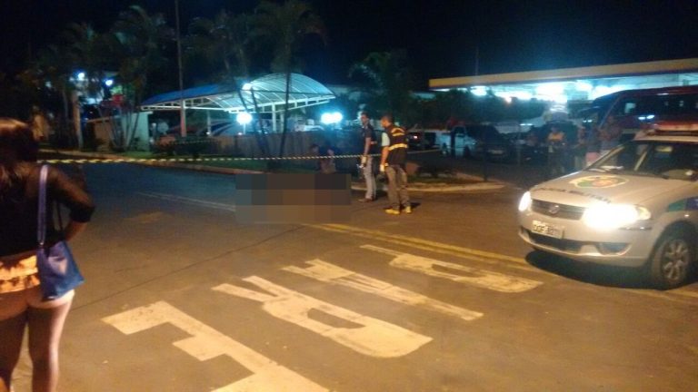 Homem de 36 anos morre após ser atropelado por caminhão