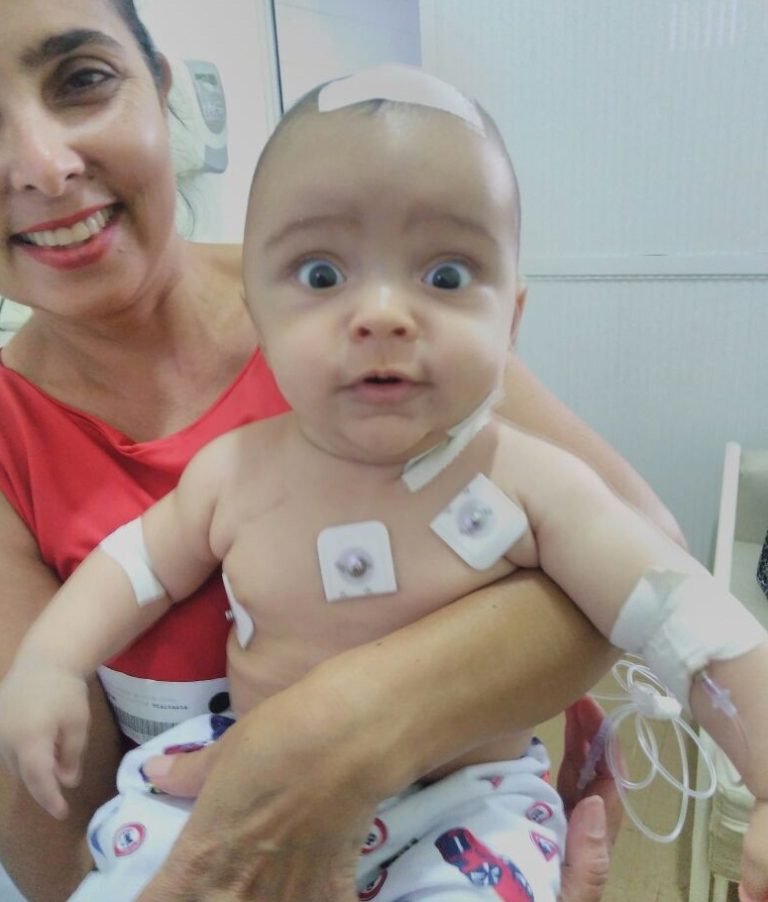 SOLIDARIEDADE: pequeno “Gabriel” foi operado em hospital de UDI, recebeu alta e já está de  regresso com a família para Catalão