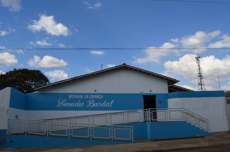 QUERO VER NO BLOG: Casa da Criança de Catalão em estado de precariedade