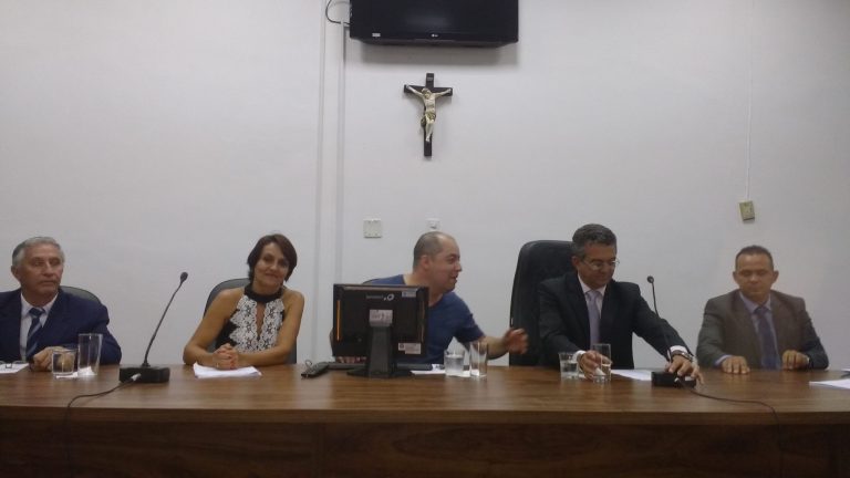 Vereadores aprovam ajuda financeira para o Crac de Catalão em sessão extraordinária