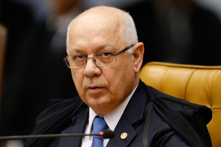 Relator da Lava Jato no STF, Teori Zavascki morre aos 68 anos em acidente aéreo