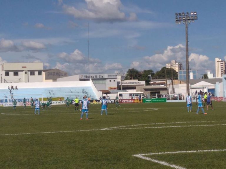 Crac e Rio Verde empatam mais uma vez e seguem sem vencer