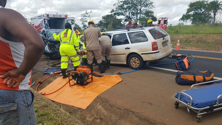 Sete pessoas ficam feridas em acidente na BR 050 em Catalão