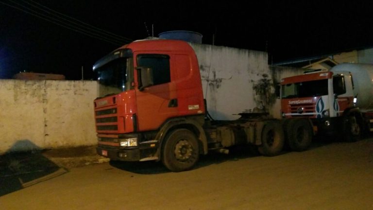 NA ROTA DA PM: caminhão de carreta roubada em Uberlândia é encontrada pela Polícia Militar em Catalão