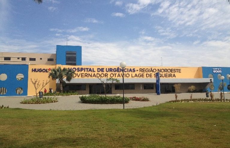 Mãe dos irmãos que se queimaram com fogo em lixo, relata os momentos de agonia aos ver os filhos que se queimaram