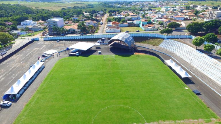 Cantora Marília Mendonça faz show em Catalão nesta sexta-feira (26)