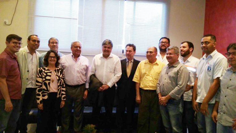 ACIC/CDL recebe visita de secretários estaduais