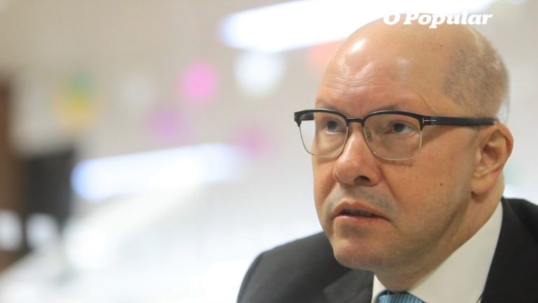 Ex-senador Demóstenes Torres afirma em entrevista que poderá voltar ao cenário político de Goiás