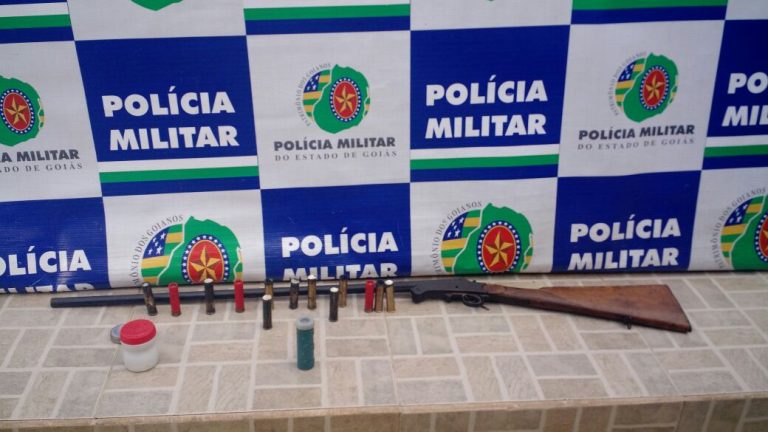 PM de Catalão apreende espingarda em Santo Antônio do Rio Verde