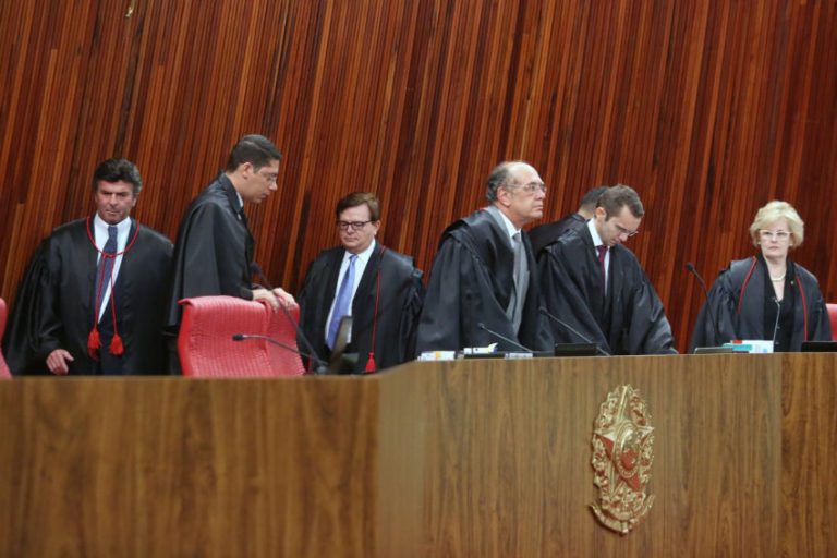 ACOMPANHE AO VIVO: TSE começa terceiro dia de julgamento da chapa Dilma-Temer