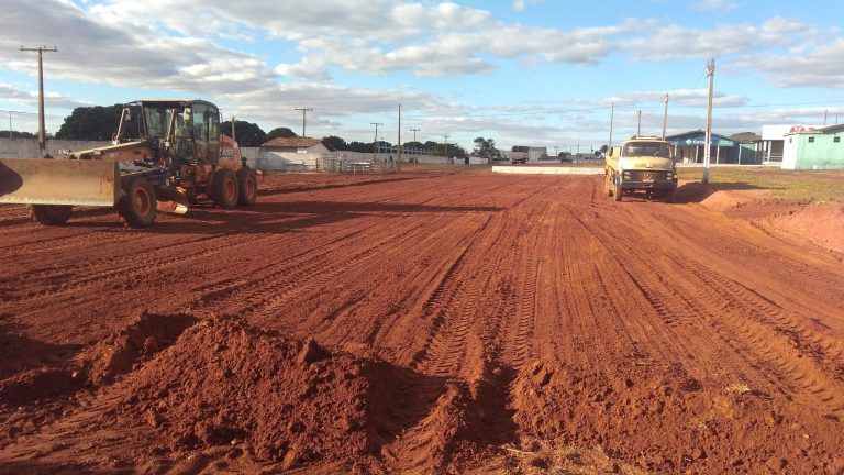 Iniciadas na semana passada a terraplanagem e revitalização do Parque de Exposições de Catalão