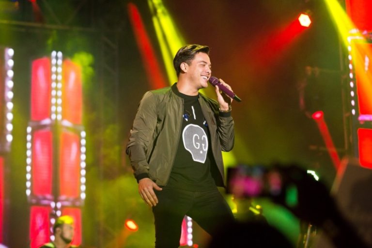 Homens armados são presos ao tentarem invadir show de Wesley Safadão