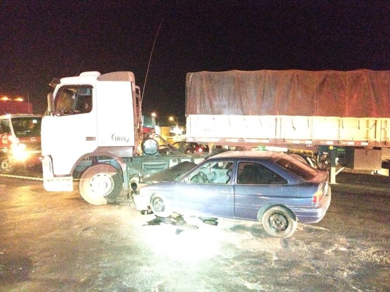Uma pessoa fica ferida em acidente na BR 050 próximo ao Posto Mangueiras