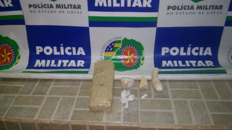 Mulher é presa em Nova Aurora com meio quilo de maconha