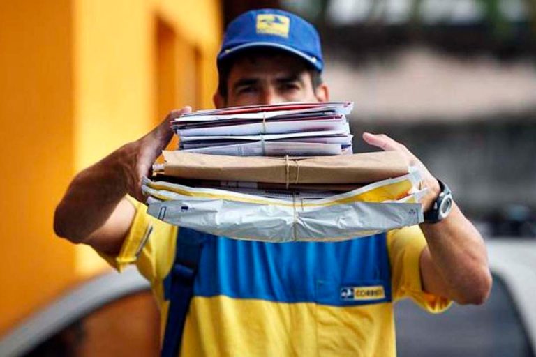 Trabalhadores aceitam proposta e encerram greve nos Correios