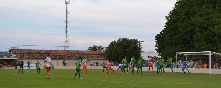Abecat Ouvidorense vence em casa e está a um empate da divisão de acesso do Campeonato Goiano de 2018