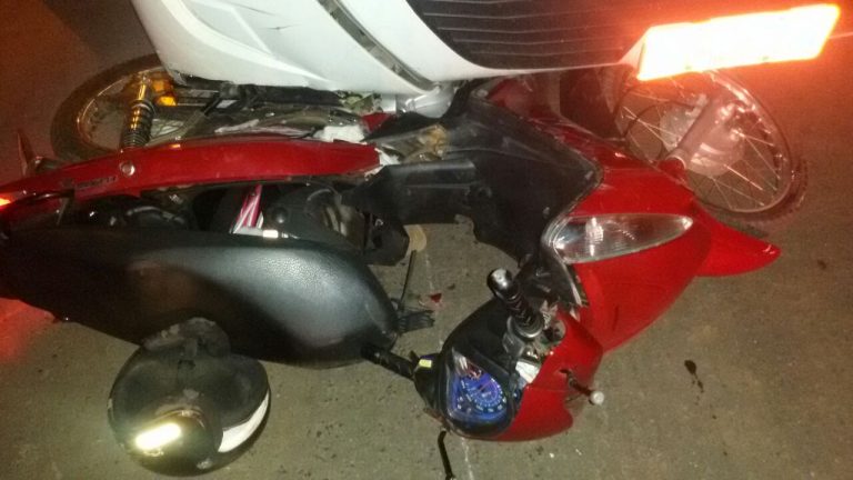 Rapaz de 23 anos fica gravemente ferido em acidente de trânsito