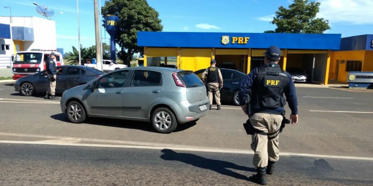 Imprudência nos feriados prolongados acende alerta da PRF para feriado de Finados