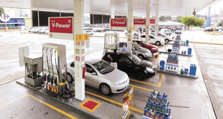 Goiás tem 2ª gasolina mais cara do Brasil