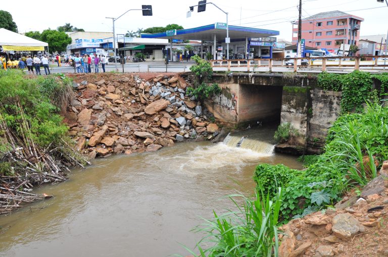 Com participação de dois ministros, foi lançada as obras de canalização e reconstrução das pontes do trecho da Avenida Raulina Fonseca Paschoal