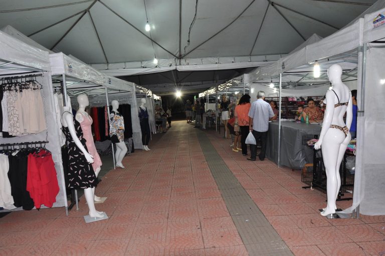Feira de Confecções e Lingerie vai até sábado com preços de atacado