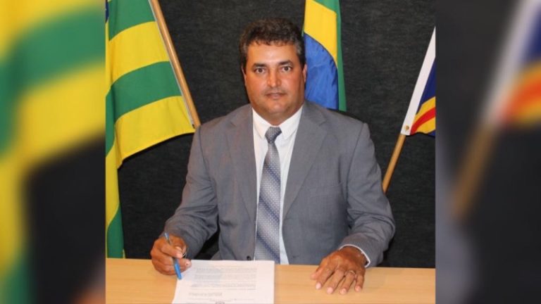 Vereador licenciado e atual secretário do município de Goianésia é encontrado morto com tiro na cabeça em carro oficial