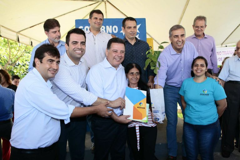 Governador Marconi e vice Zé Eliton entregam reconstrução de afasto das GOs 210 e 305 e inauguram obras em Cumari e Goiandira