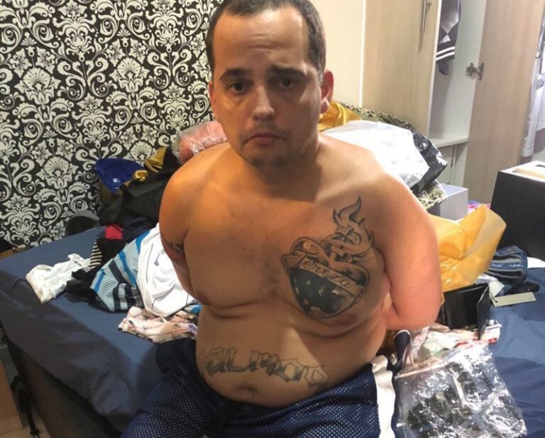Polícia prende no Rio homem suspeito de ser responsável por rebeliões em Goiás