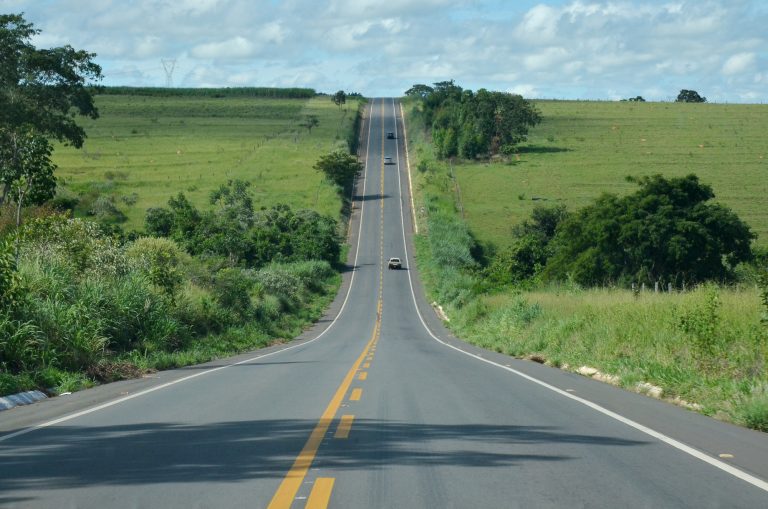 Rota da Folia: condições das rodovias para as cidades turísticas de Goiás