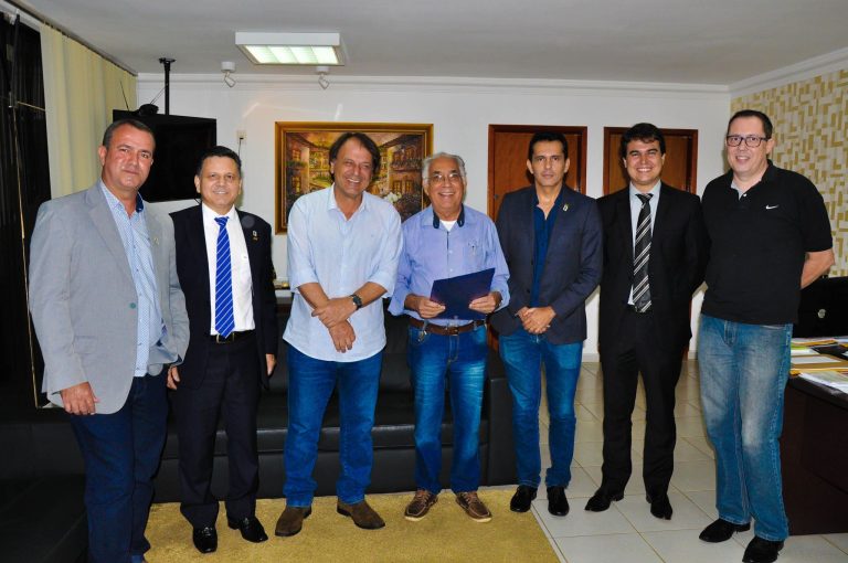 CATALÃO:  prefeitura realiza doação de terreno para construção do IF Goiano
