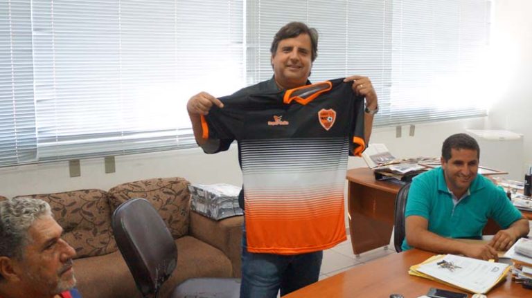 Sem apoio e sem o estádio reformado, time da Abecat Ouvidorense está fora do Campeonato Goiano da 2ª Divisão 2018