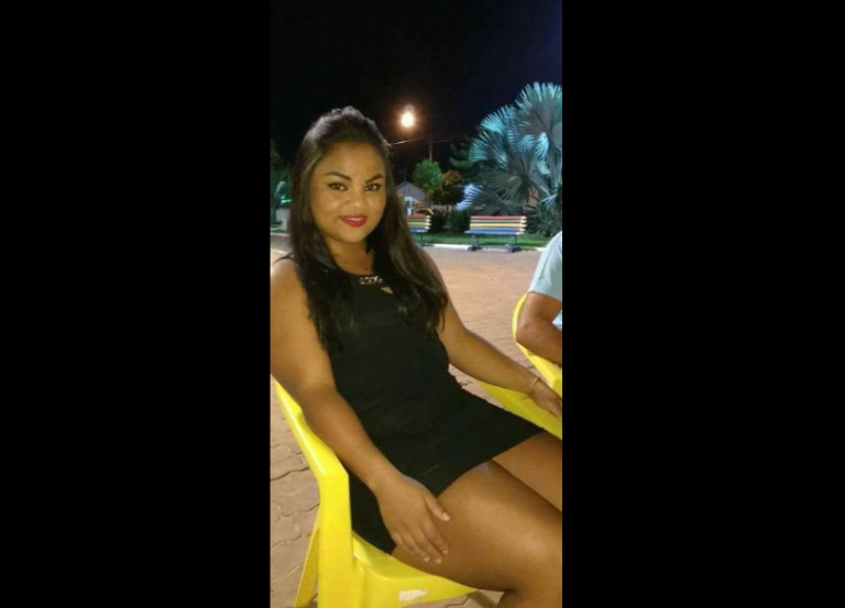Tiro na cabeça matou jovem de 19 anos de idade; crime passional é a principal linha de investigação disse delegada Alessandra Maria