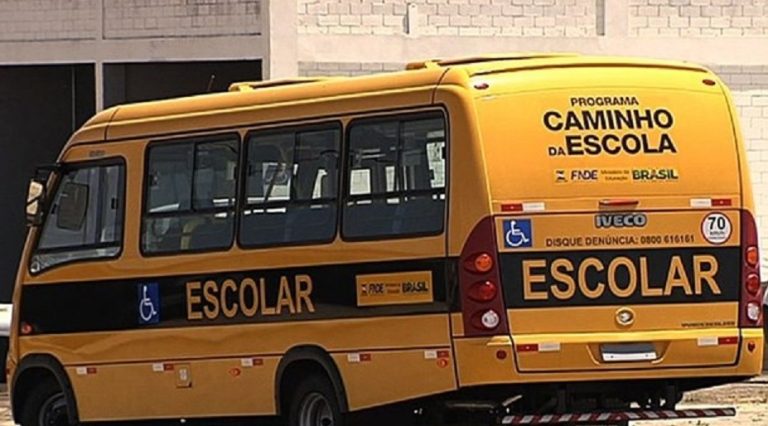 Greve dos Caminhoneiros: sem combustível, Prefeitura de Três Ranchos suspende transporte escolar