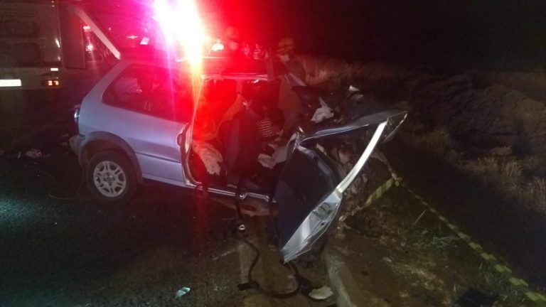 Acidente na BR 050 mata três pessoas e deixa outras três feridas