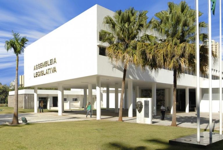 Publicado edital de concurso público da Assembléia Legislativa de Goiás; salários variam de R$ 5 mil, R$ 7 mil a R$ 29 mil