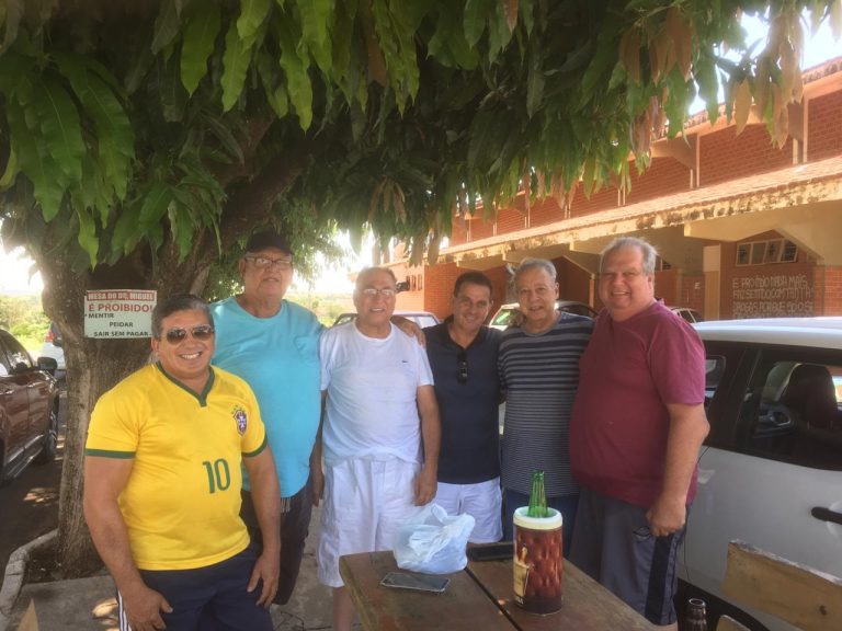 Pós eleição, Senador eleito em Goiás, Vanderlan Cardoso (PP), descansa durante feriado prolongado em Três Ranchos