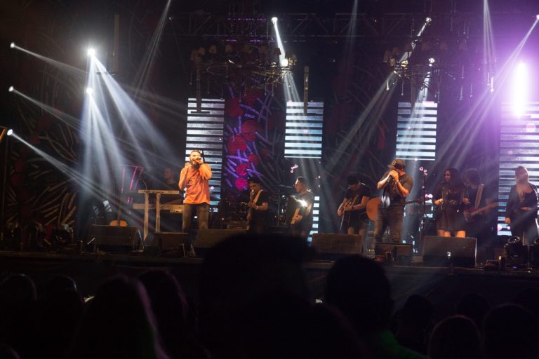 Henrique e Juliano em Catalão foi show; vejam as fotos
