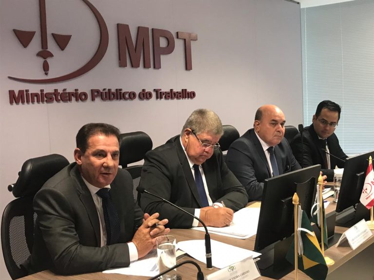 Vanderlan se encontra com Procuradores do Ministério Público de todo País e propõe parcerias