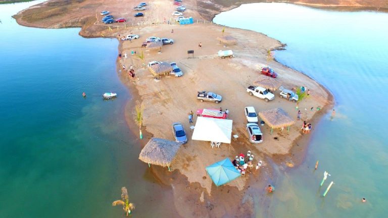 NÍVEL DO LAGO DE TRÊS RANCHOS VOLTA A SUBIR; VEJA A PROGRAMAÇÃO DE FIM ANO NA CIDADE TURÍSTICA