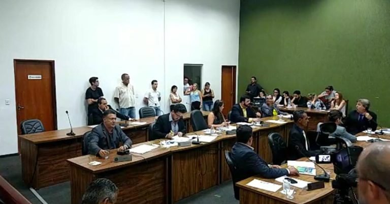 🎥AO VIVO: assistam a 50ª Sessão Ordinária – Especial de Eleição da Nova Mesa Diretora
