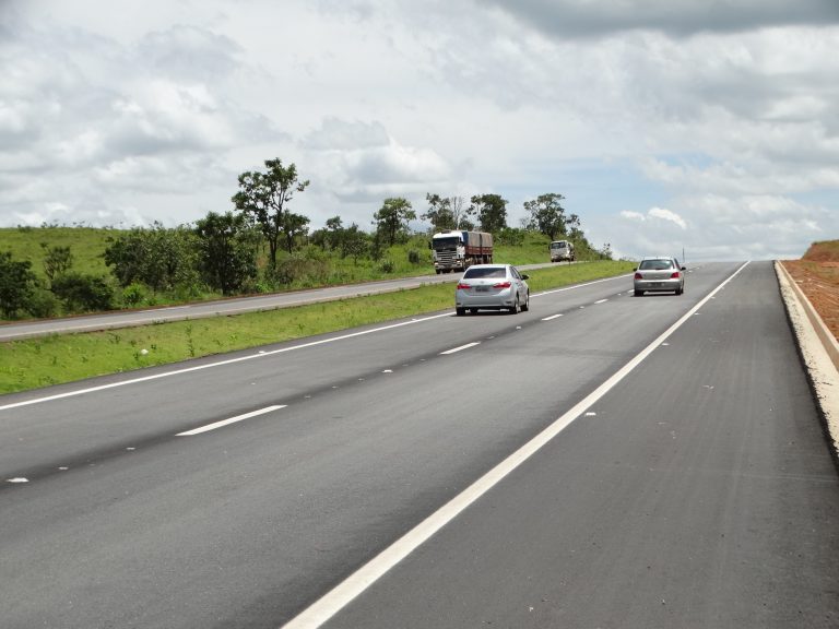 BR-050: MGO LIBERA MAIS 5 QUILÔMETROS DE PISTA DUPLICADA NO MUNICÍPIO DE CATALÃO